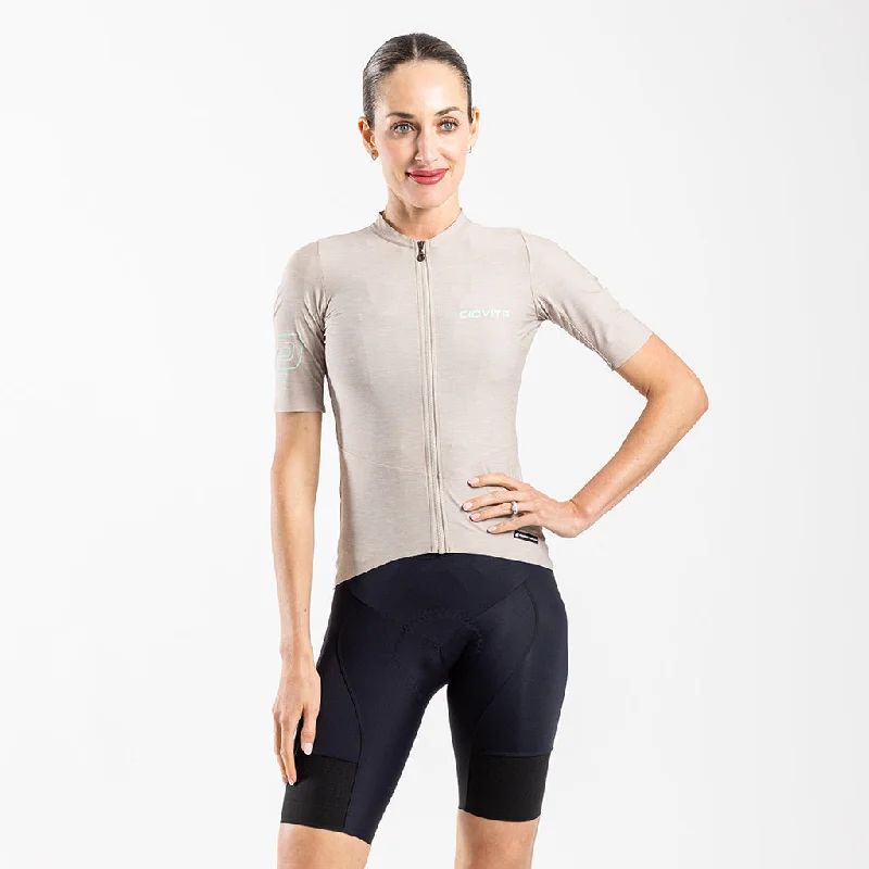 Women's Librio Race Fit Jersey (Almond) Warm Jersey Shirt