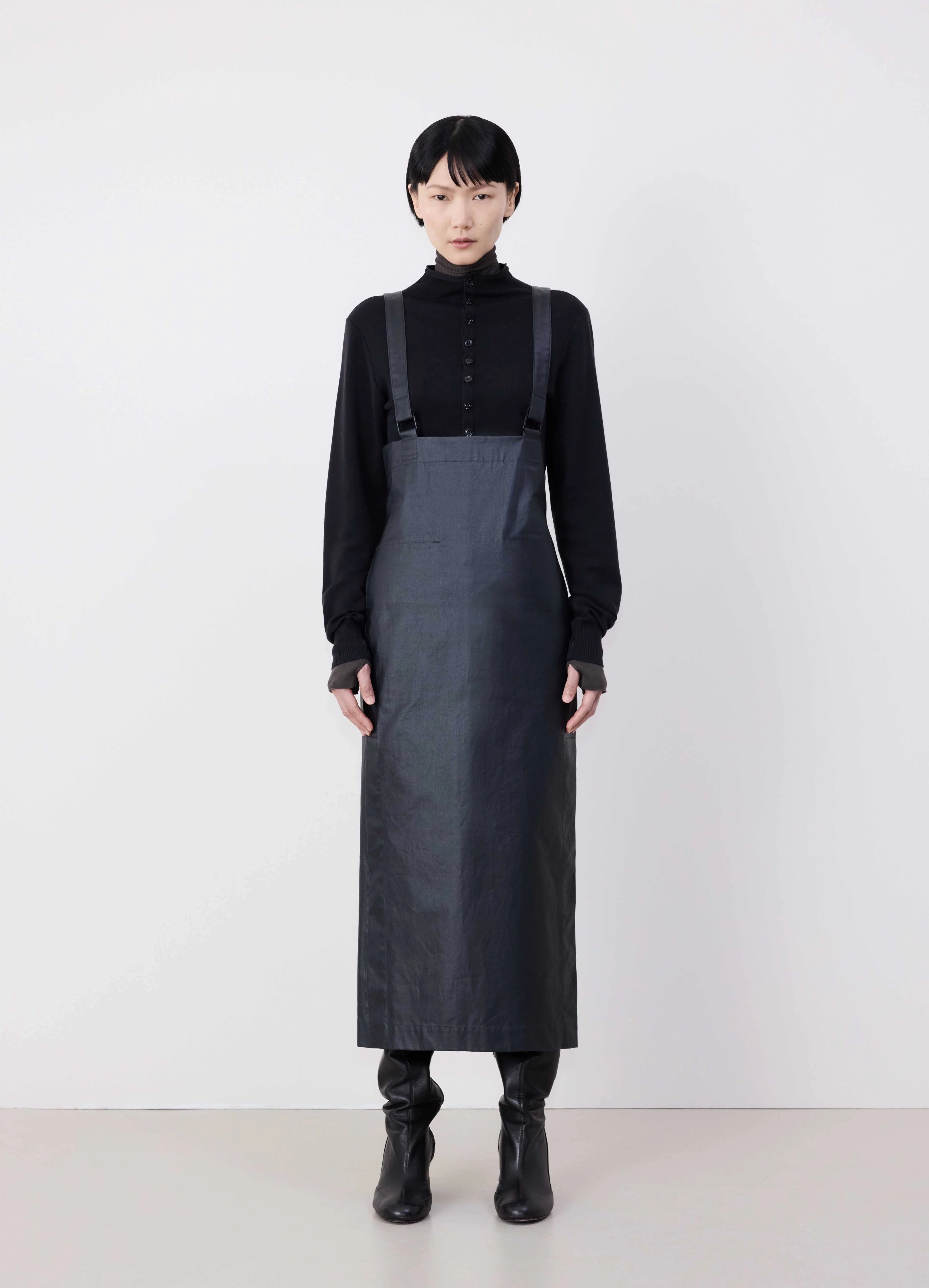 SKIRT WITH STRAPS leather skirt sleek