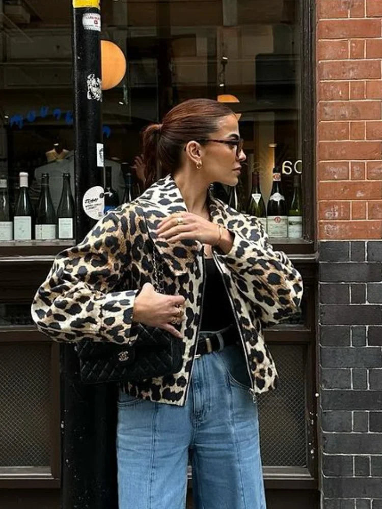 Advbridge Leopard Print Zipper Casual Women's Jacket Fashion Trend Lapel Long Sleeved Pocket Coat Autumn High Street Commute Lady Coats Fleece Fabric Down Fabric Feather Fabric Advbridge Leopard Print Zipper Casual Women's Jacket Fashion Trend Lapel Long Sleeved Pocket Coat Autumn High Street Commute Lady Coats Fleece Fabric Down Fabric Feather Fabric