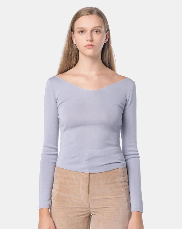 V Neck Sweater in Lilac Machine Wash Dry Clean Hand Wash