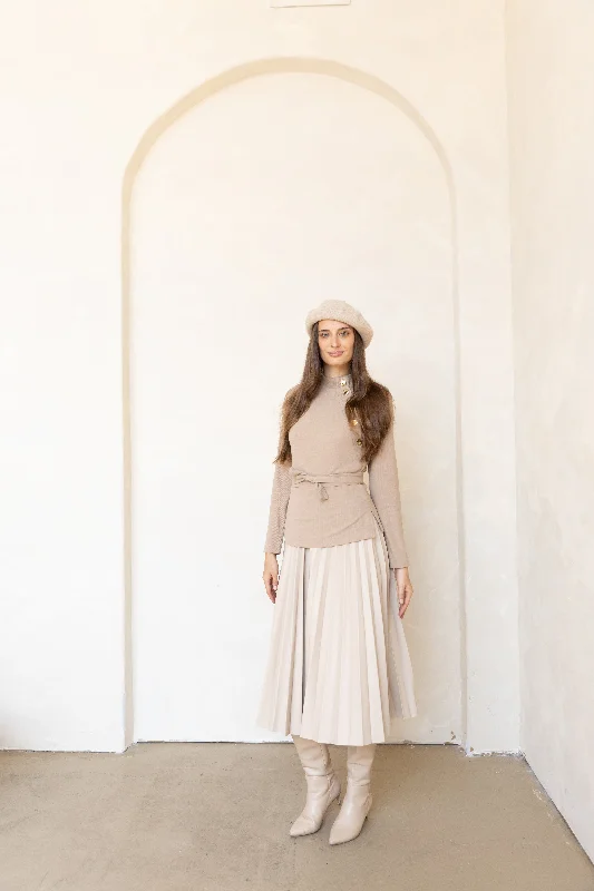Taupe