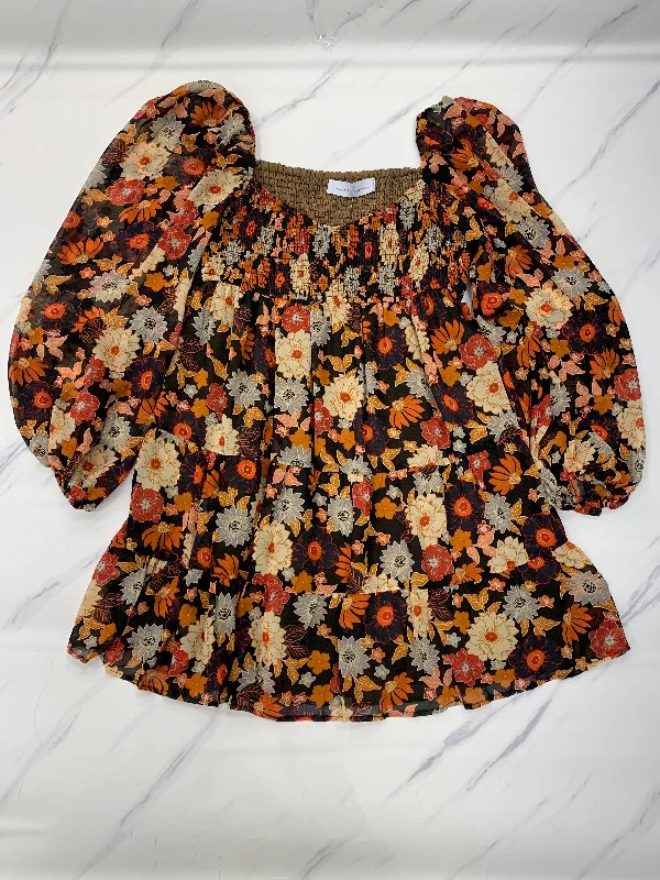 Dress Casual Short By Cmc In Orange, Size: L