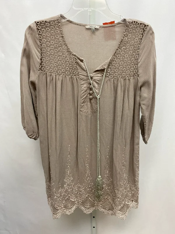 Size Small Jodifl Tan 3/4 Sleeve Dress